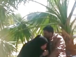 Afrikai xxx filmek ingyen méz visel strapon, hogy bassza lez